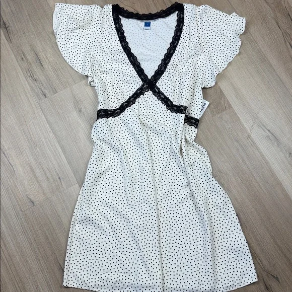 Old Navy Babydoll Polka Dot Mini Dress with Lace Trim. NWT. Size Large. - Picture 2 of 5